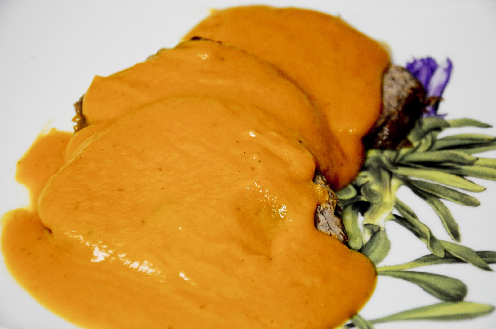 Redondo De Ternera En Salsa De La Abuela Cocinamisrecetas: Receta de redondo de ternera en salsa