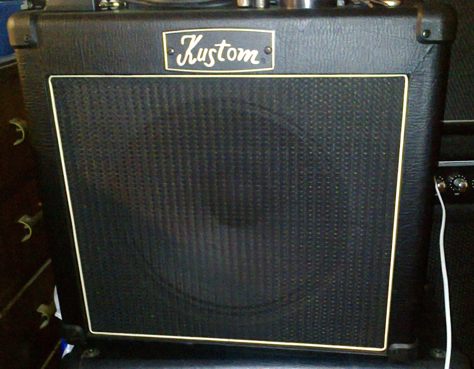 kustom 12 inch speakers