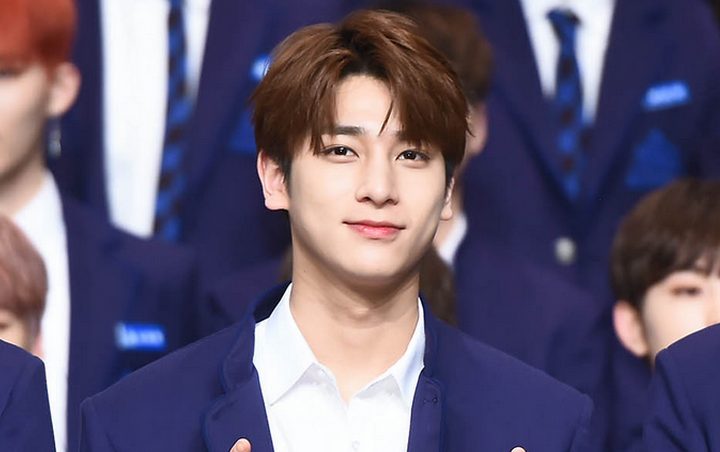 visual lee hangyul makes a scene after bringing exo s visual lee hangyul makes a scene after bringing exo s