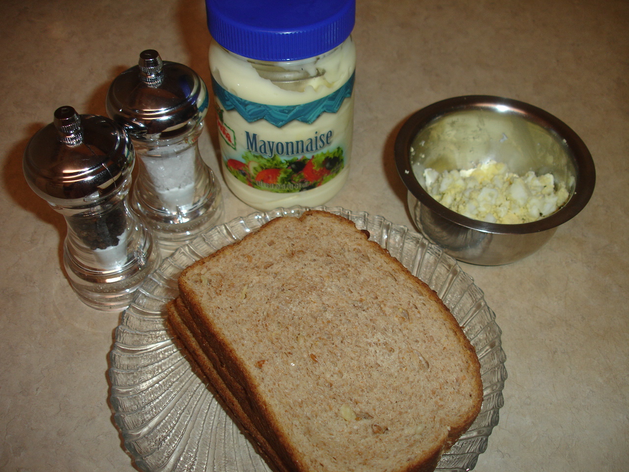 VineelaSiva: Simple Egg Sandwich