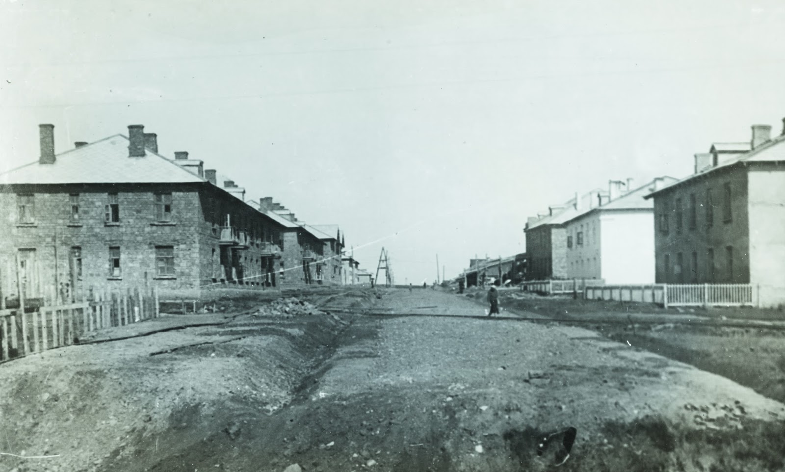 Улицы города юрги. Старая фотография города юрги. Старый город юрга ленинградская улица. Старый город юрга ленинградская улица. Старый город юрга.