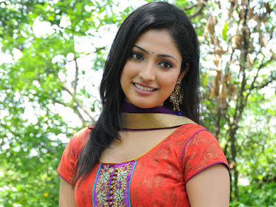 Actress Haripriya hot photos