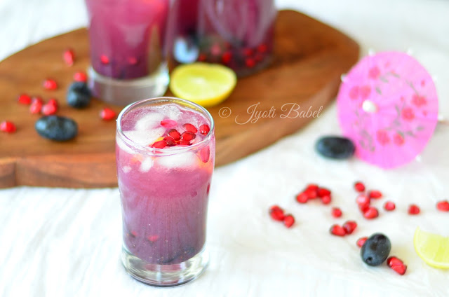 Purple Delight is a summer cooler drink made with fresh grapes and pomegranate juice.