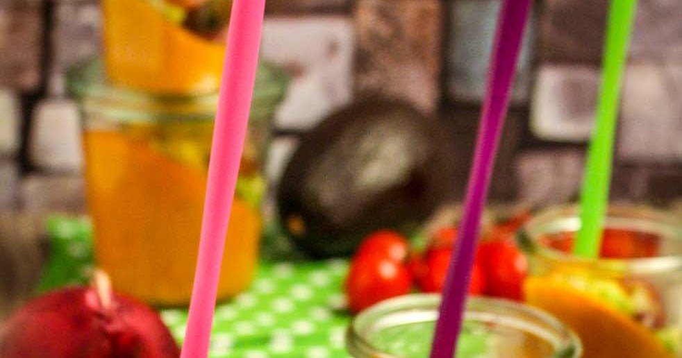 Amor&amp;Kartoffelsack: Fingerfood: schiefe Tomatencreme mit Avocado-Salsa