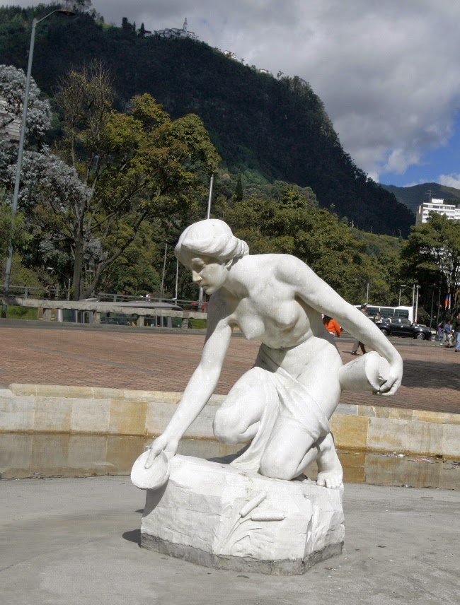 La Rebeca: La escultura