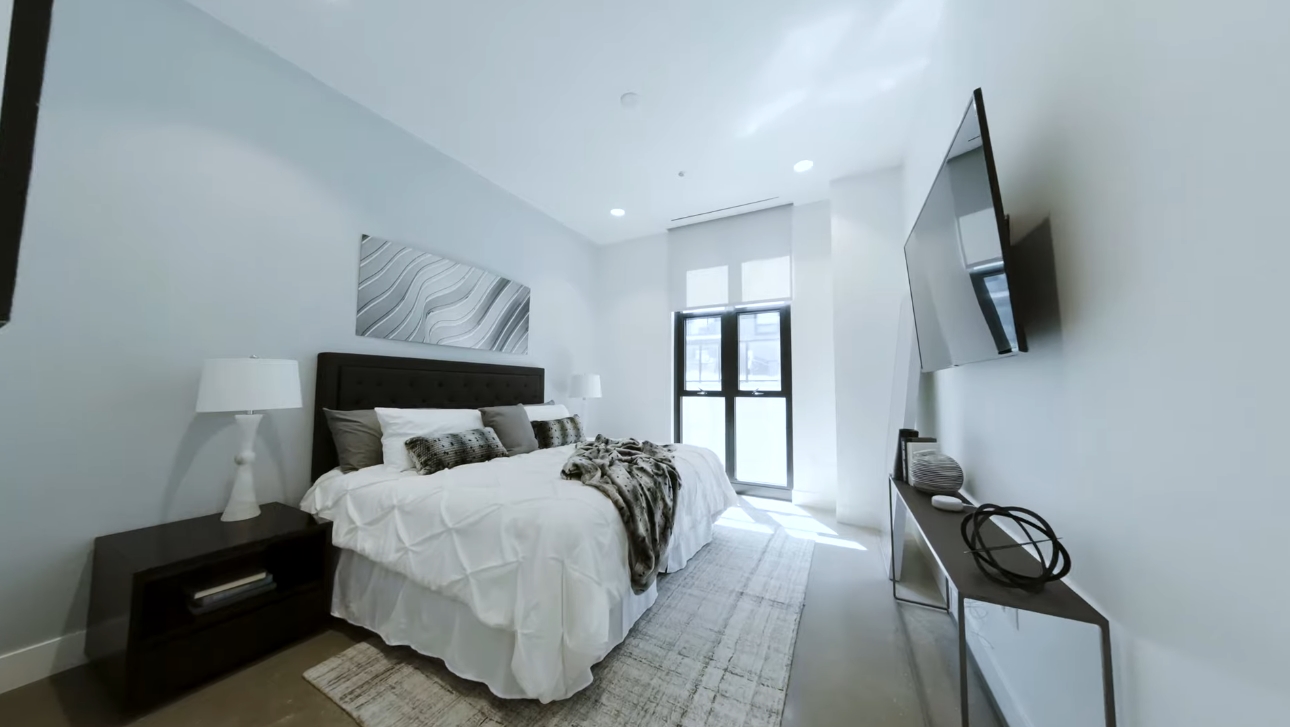 Luxury Condo Interior Design Tour vs. 900 W Washington Blvd #302 Chicago, IL