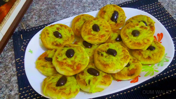 Featured image of post مملحات سهلة حلويات ام وليد مكتوبة 2020
