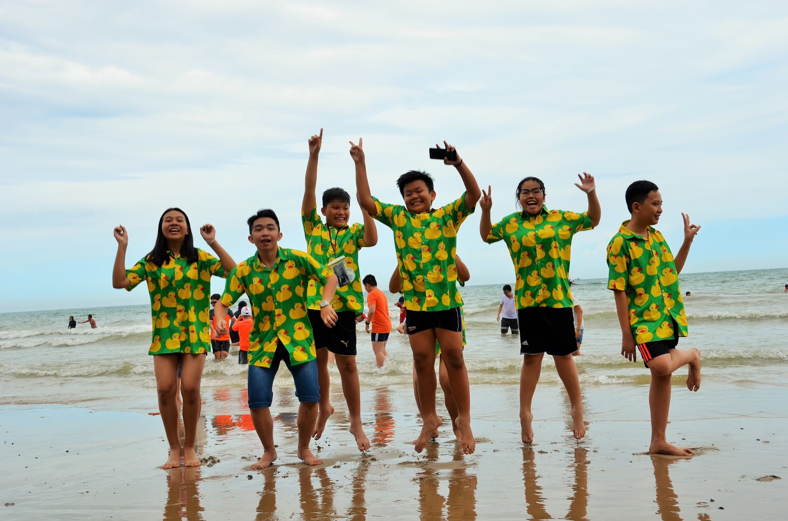 Lễ Sinh Đa Minh hành hương Đức Mẹ Tà-pao và nghỉ hè 2017