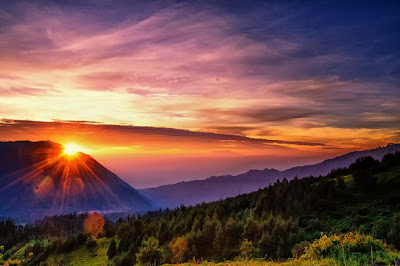 The Best Place to Enjoy Mount Bromo Sunrise