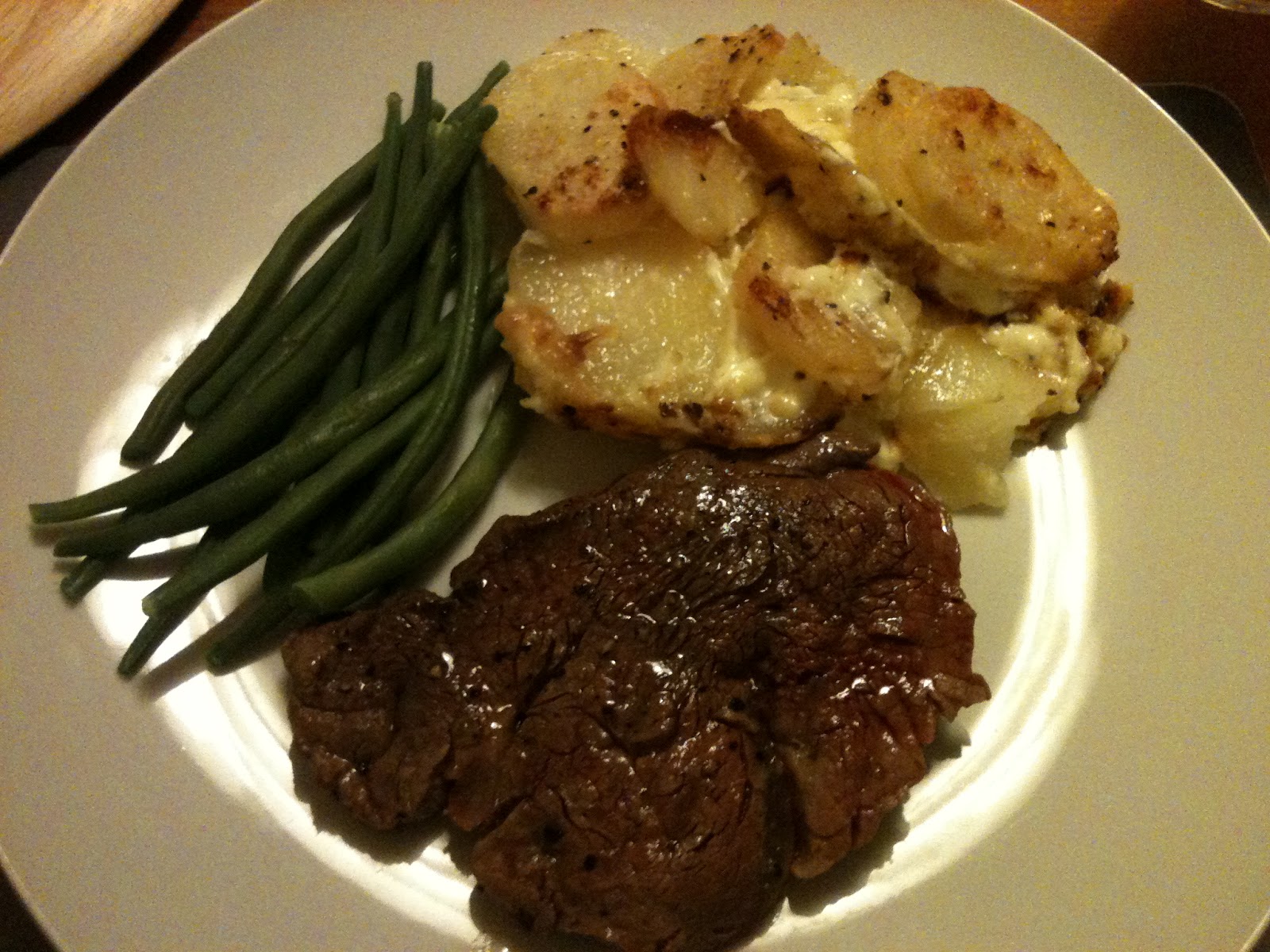 Miss P's Kitchen. Fillet Steak with Potato Dauphinoise and SUPER EASY