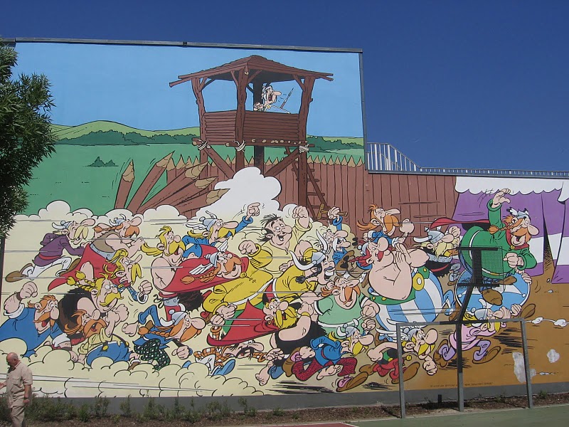 Une curiosité de qualité: Dessins sur les murs