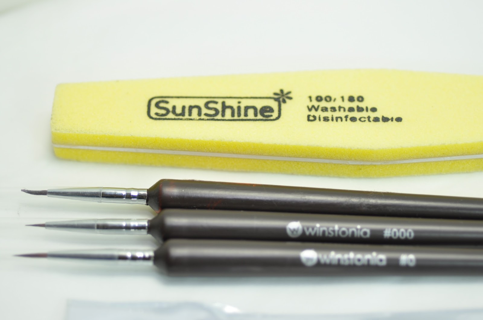 WInstonia 8Piece Nail Art Brush and Dotting Tool Set Review The Shades Of U