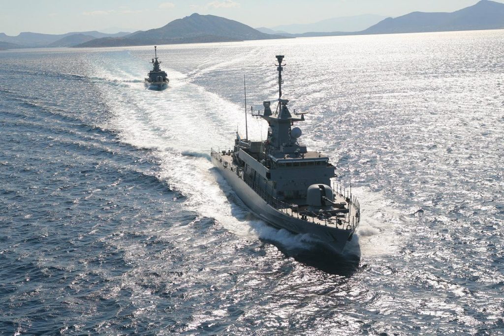 Грецький флот отримав шостий ракетний катер типу Roussen