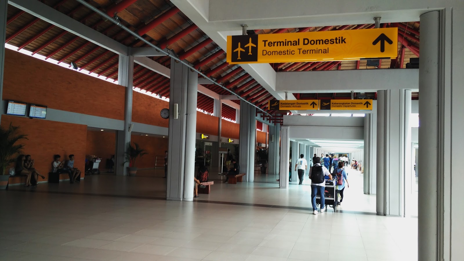 Travelholic Bandara Ngurah Rai Bali 2