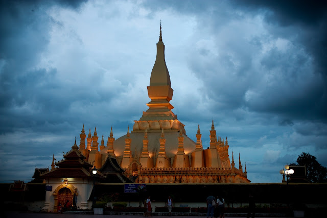 The Role of the Services Sector in the Lao PDR's Economy