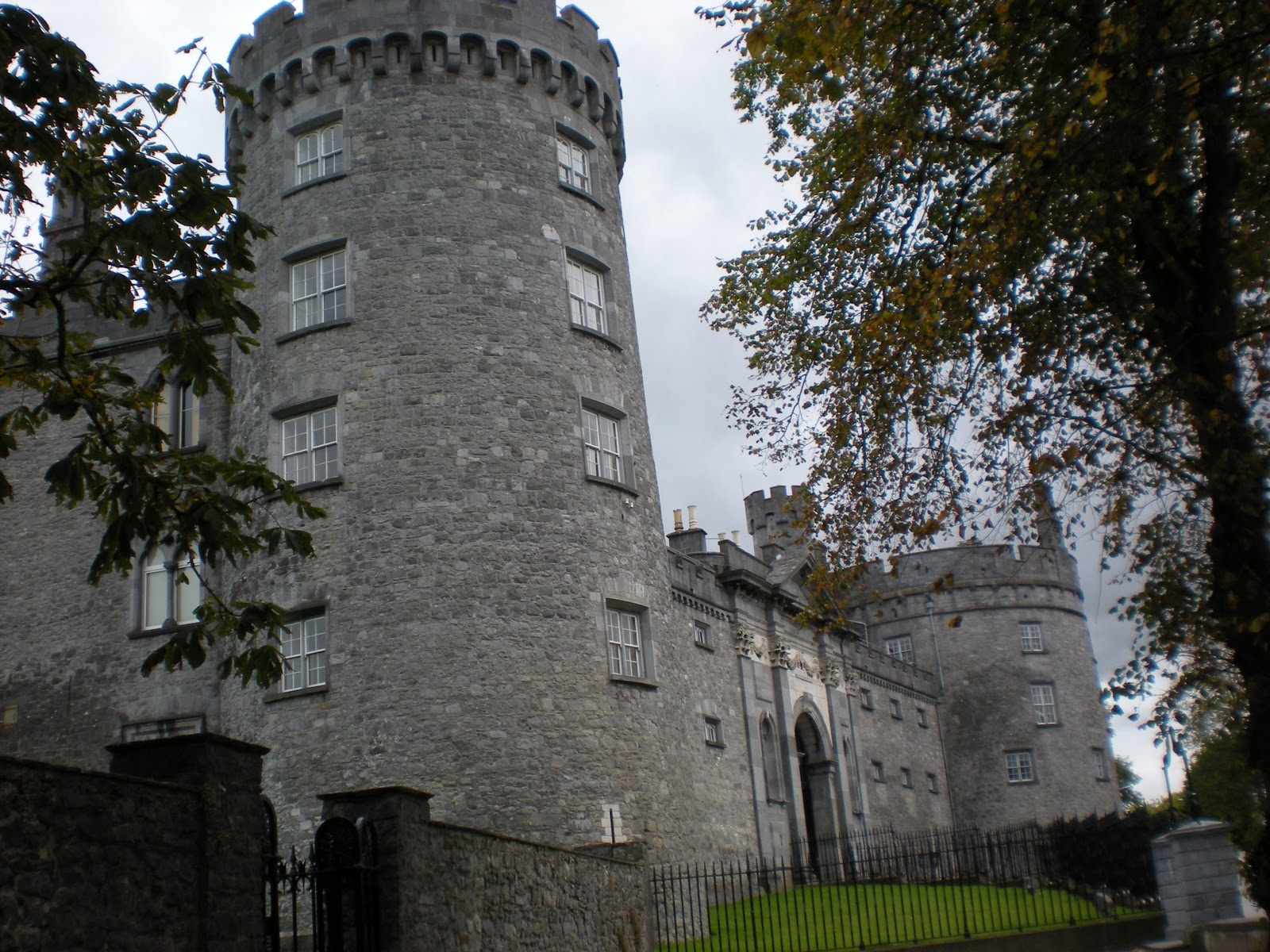ToshMaHaul Kildare National Stud Farm, Kilkenny, and Waterford