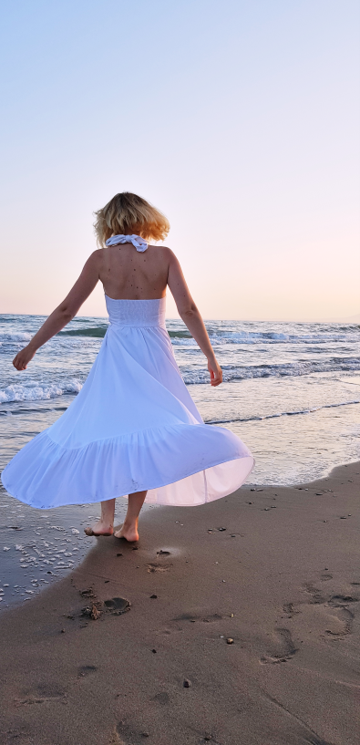 #summerstyle #sealook #marbella #costadelsol #whitedress #fashion #photo #inspiration #holiday #beach