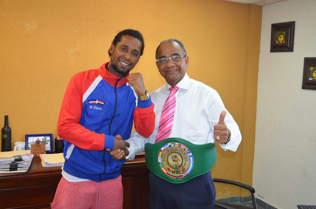 Grupo Detallista realiza donación al boxeador Braulio Rodriguez "El Chavo" 