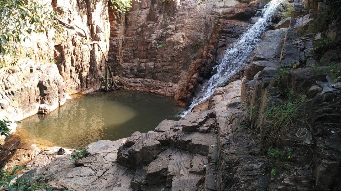 Waterfalls Near Chennai KAILASA KONA WATERFALLS ( KONAI FALLS)