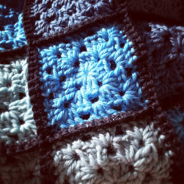 Crochet granny square blanket