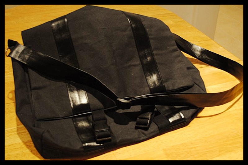 PolkaDotted Pearl Bigboy bag