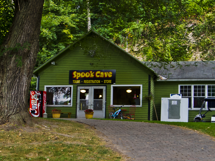 Spook Cave - Mcgregor Iowa