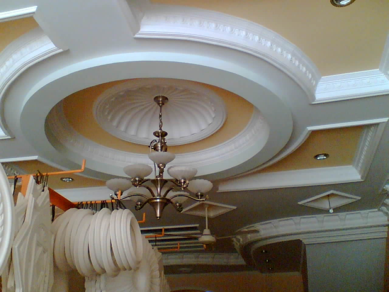 plafon gypsum