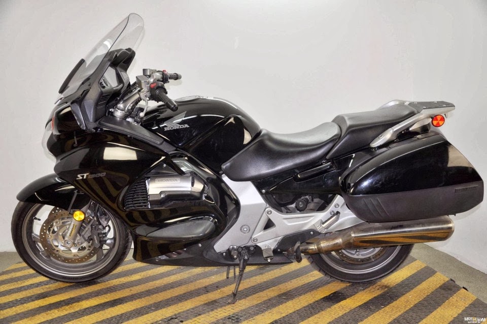 Honda st1300 радиатор