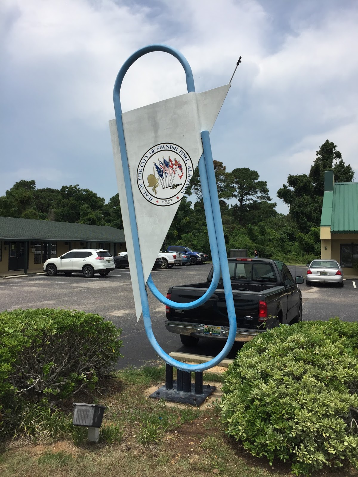 Dispatches from the LPOP BUCKET LIST UPDATE No. 291 See the Giant