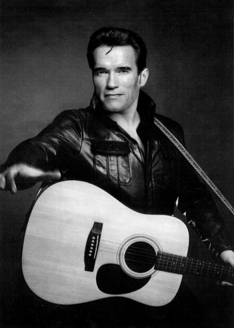 arnold schwarzenegger i m back desktop wallpapers formatting a title page