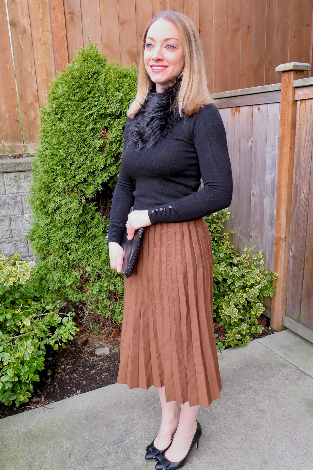 Pleated Knit Midi Skirt