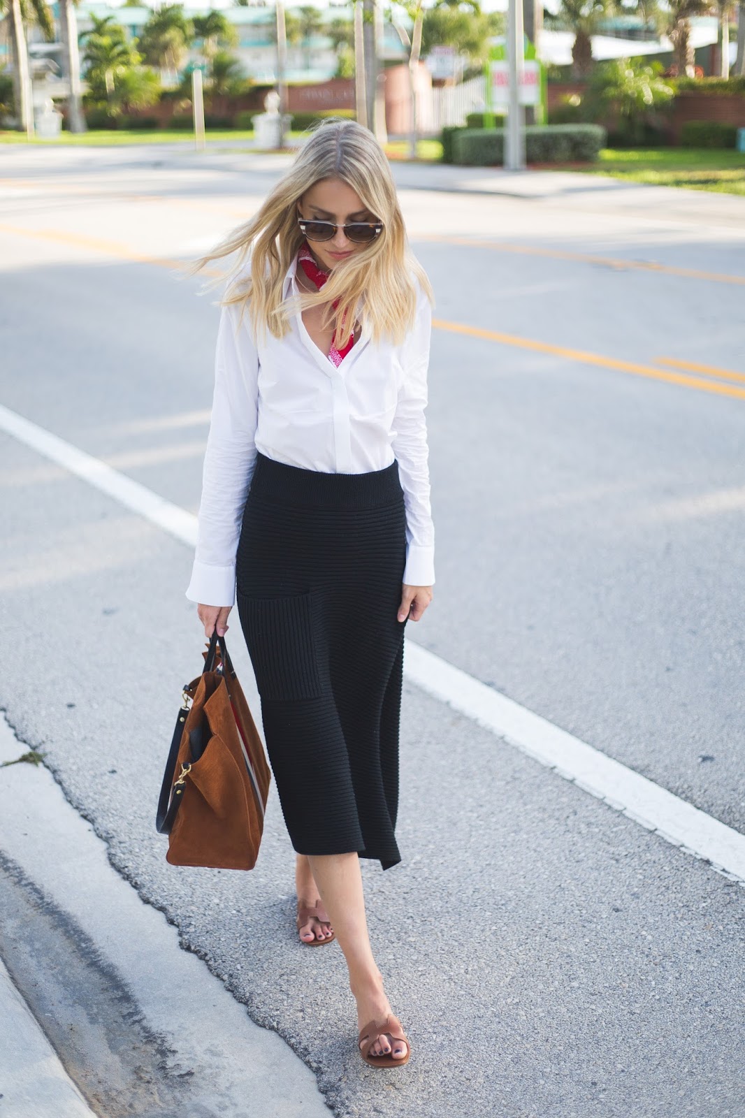 Simple Stripe Tote | Little Blonde Book A Fashion Blog by Taylor Morgan