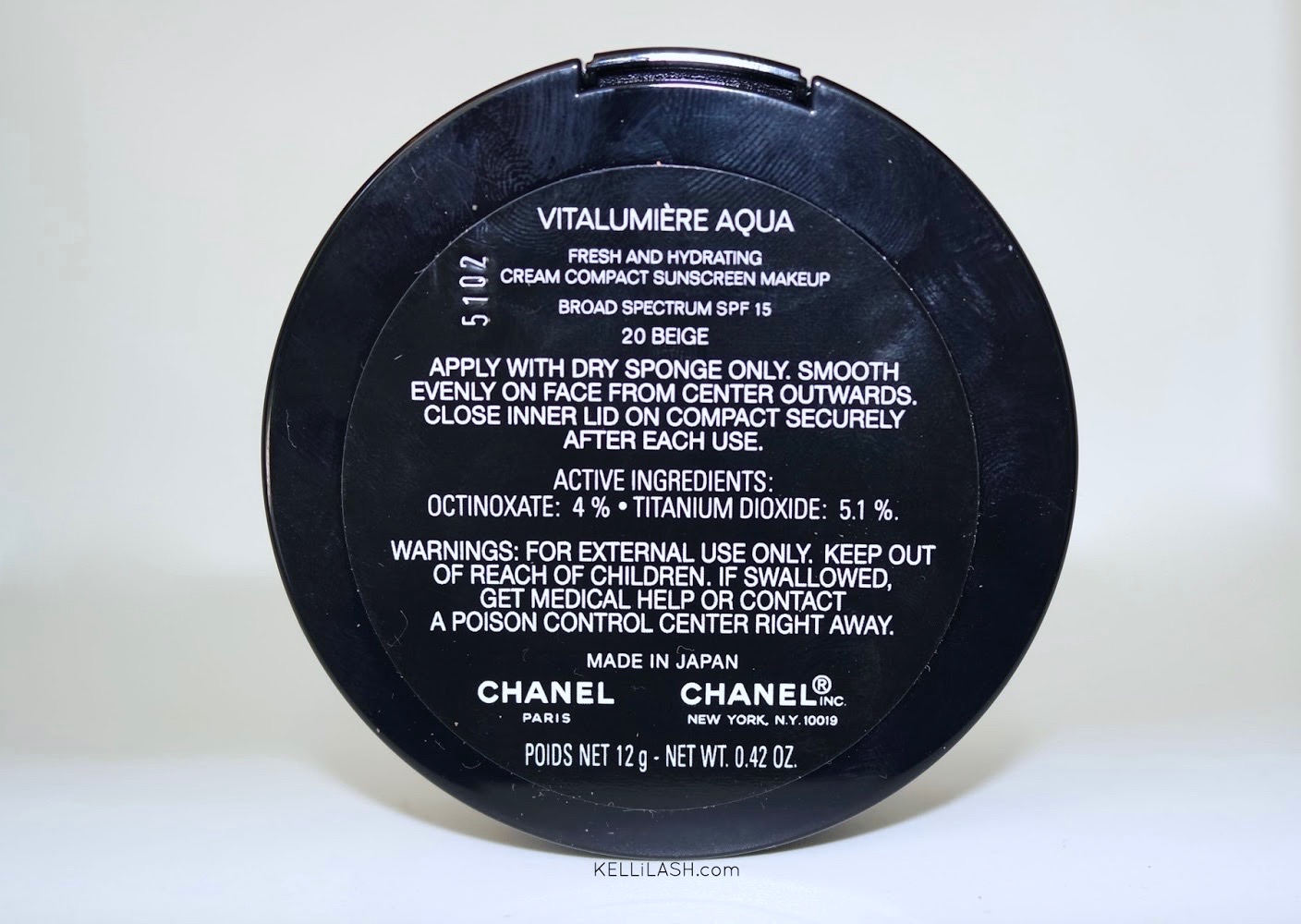 Chanel Vitalumière Aqua Fresh and Hydrating Cream Compact Sunscreen Makeup  Review