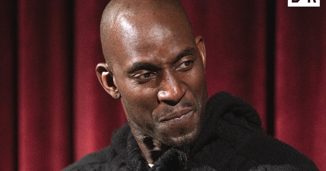 says he's not entertaining jersey retirement from "snake mother