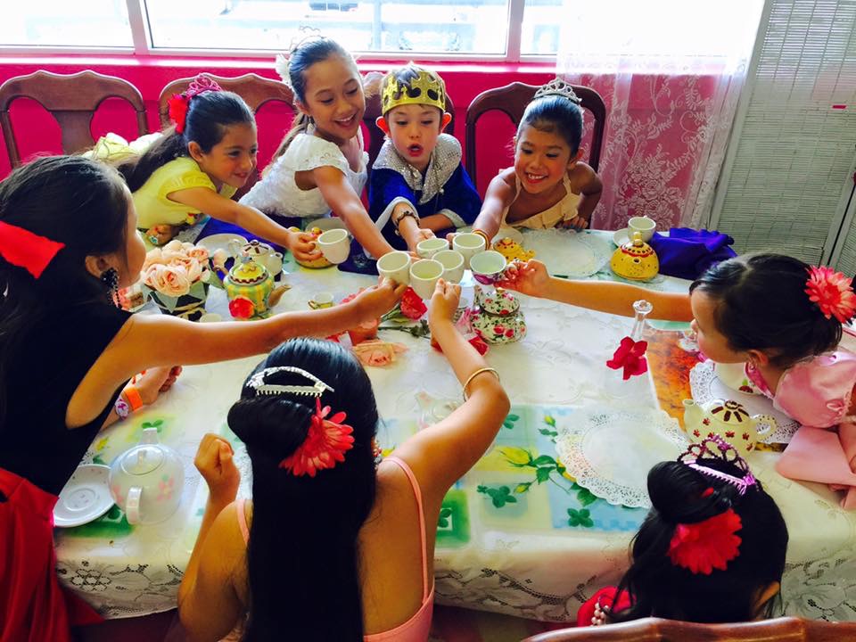 How a Mother of 3 Started a Weekend Business to Stay a Full Time Mom and Bring in Extra Family Income