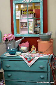 turquoise paint, decor ideas, red door, Beyond The Picket Fence, http://bec4-beyondthepicketfence.blogspot.com/2015/02/5-decorating-lessons-from-store.html