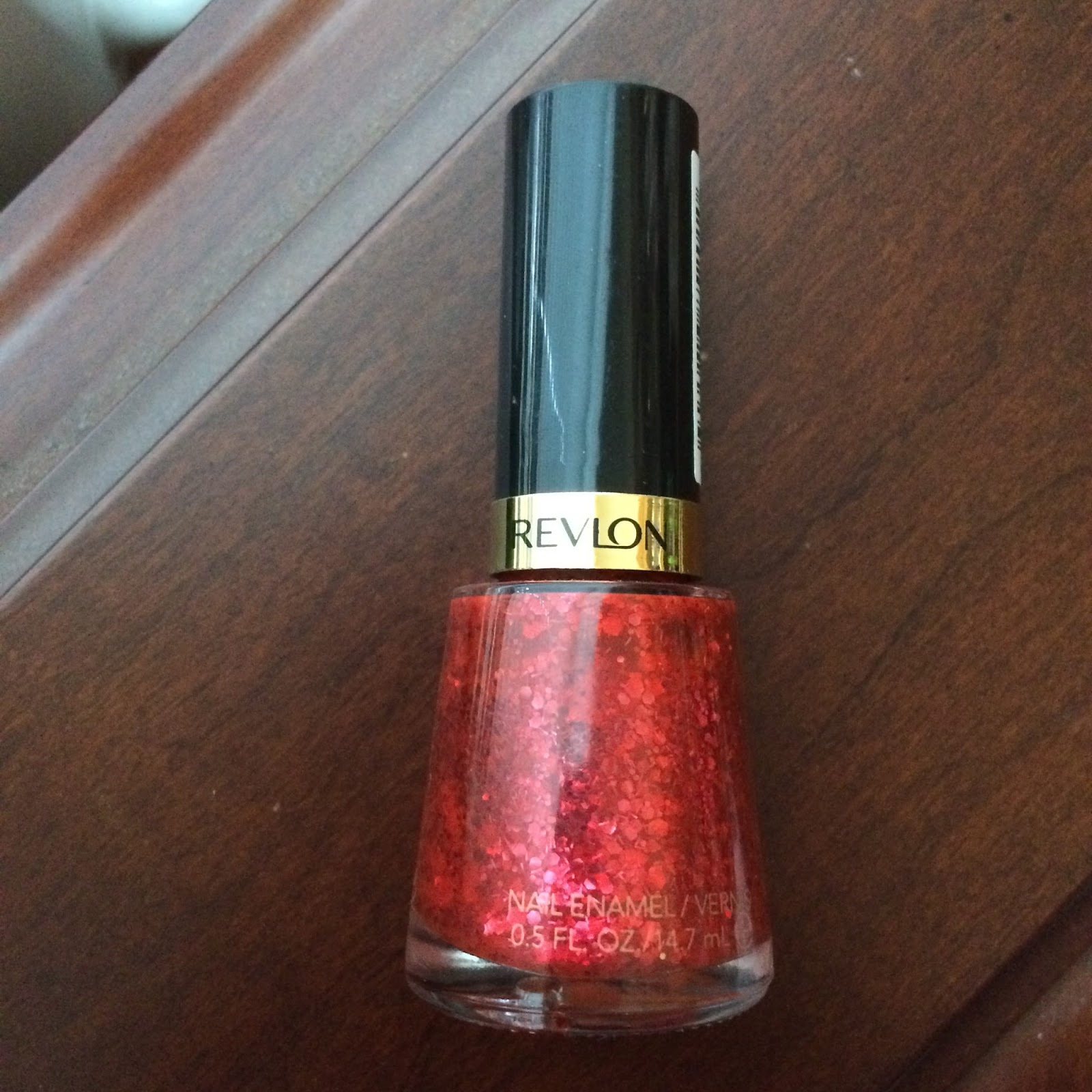 Review And Swatch Revlon LE Nail Polish In Confident Fall 2014 