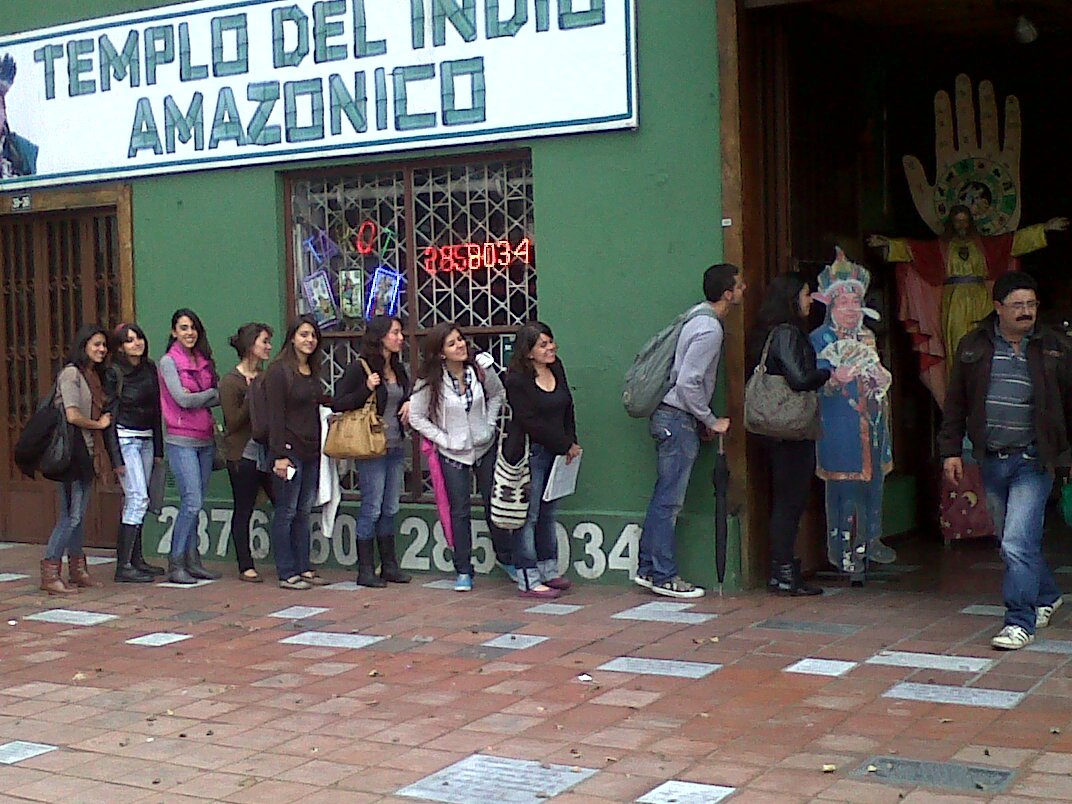 Estetica y Comunicacion Visita Indio Amazonico