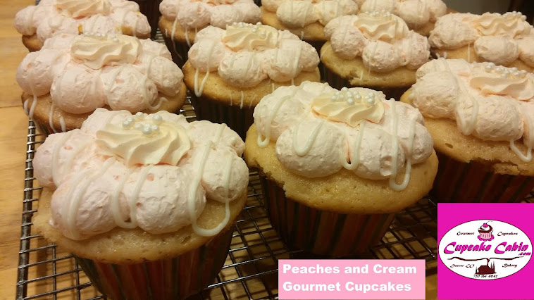 Peaches and Cream Cupcakes