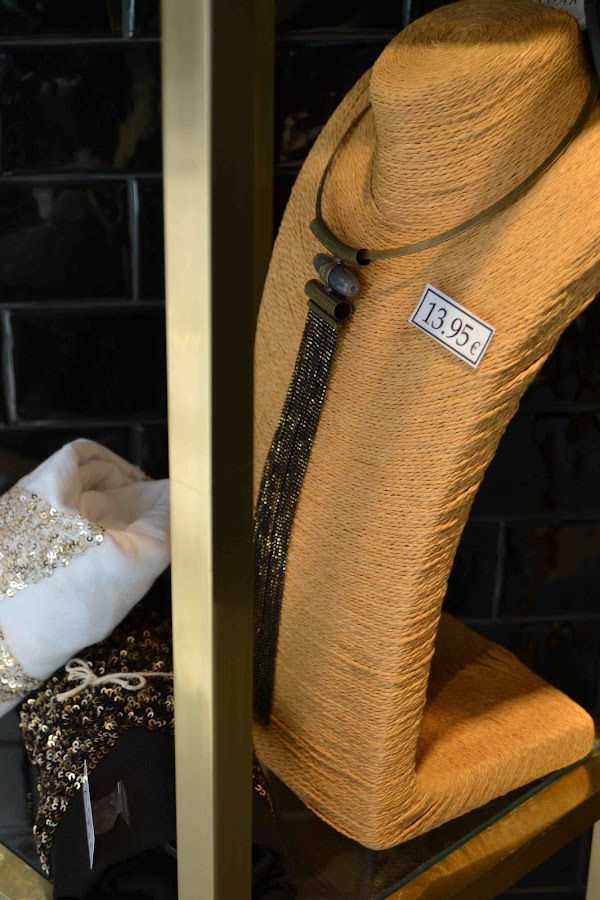 "Zebra tienda de ropa Manresa"