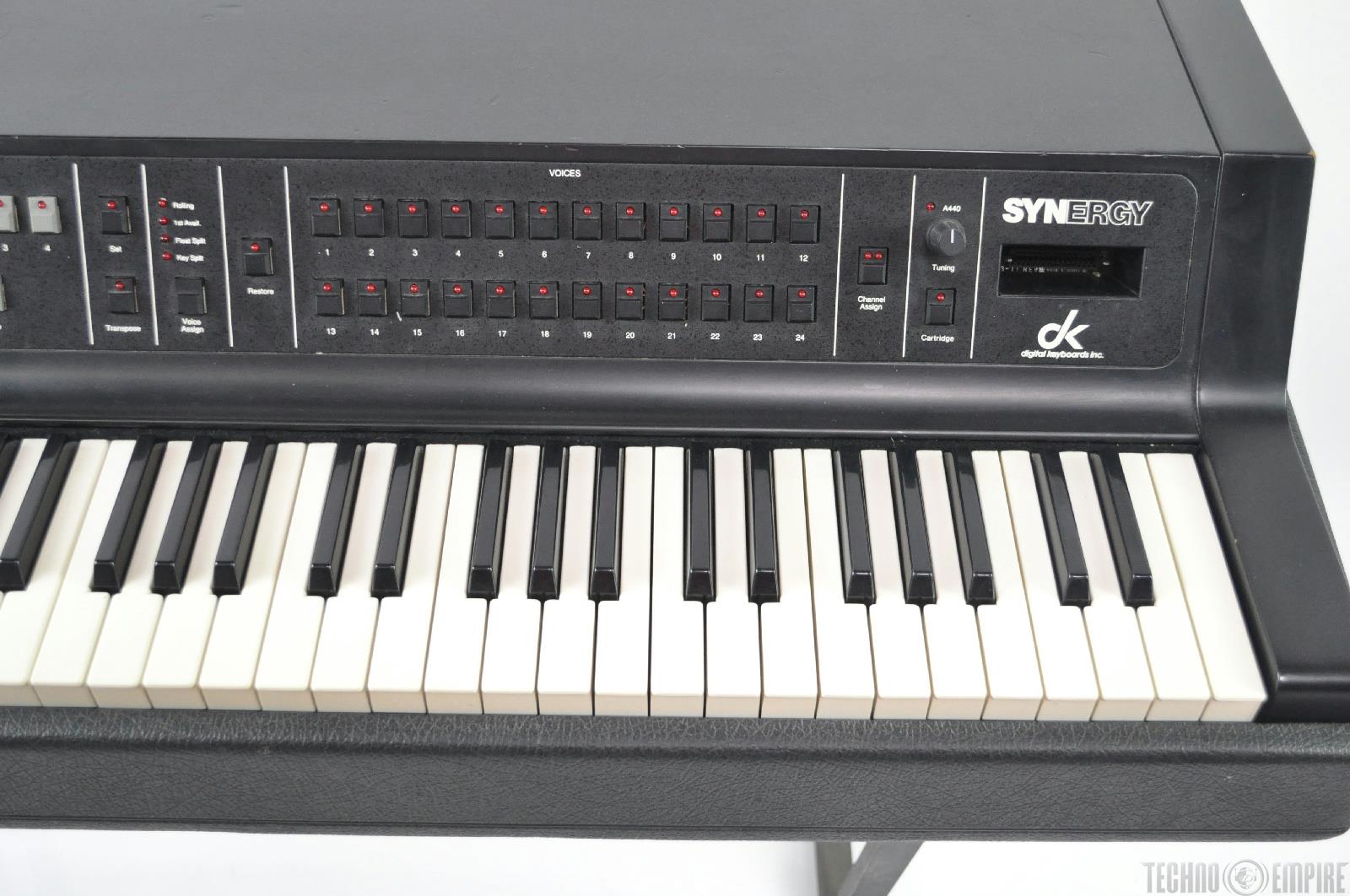 MATRIXSYNTH DIGITAL KEYBOARDS DK Synergy II+ KAYPRO 10 Computer