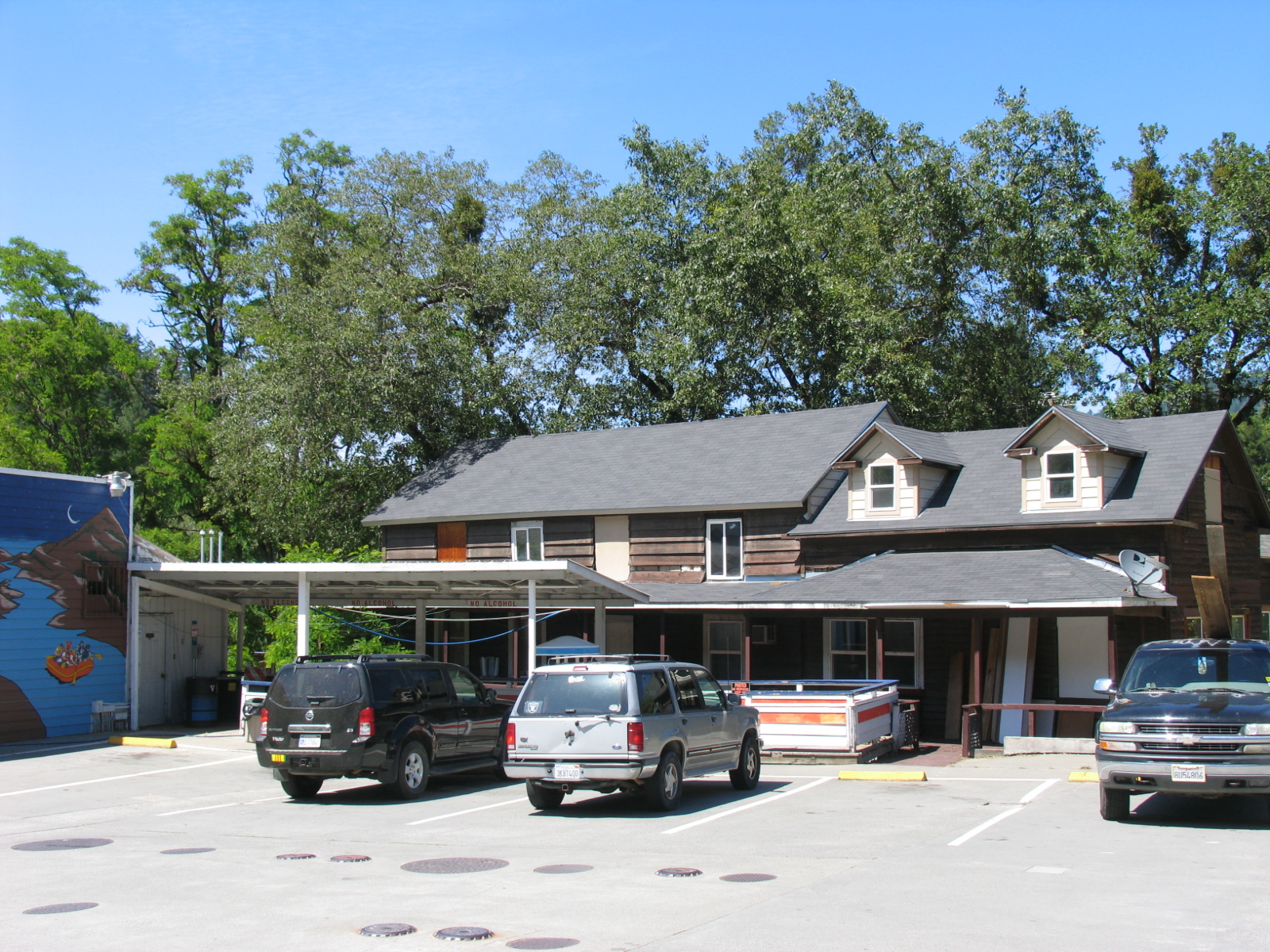 Patriot Gas / Subway Willow Creek, CA