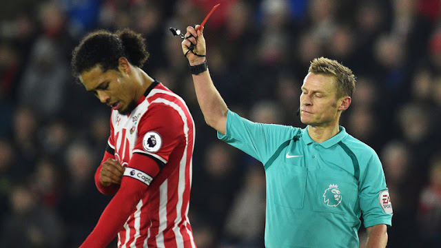 skysports-virgil-van-dijk-mike-jones-red-card-dismissal-sent-off-southampton_3862061.jpg