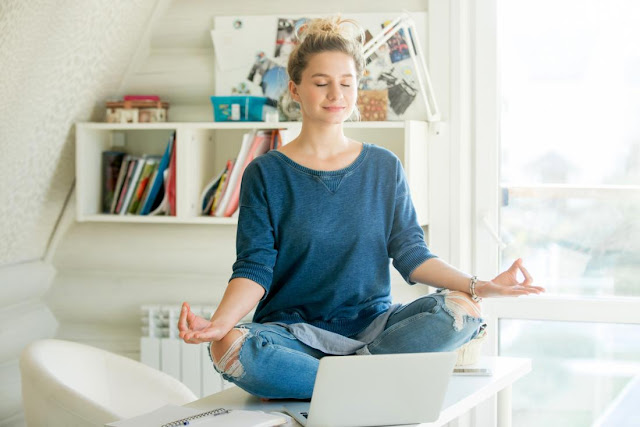 Thực hành Yoga bất chấp thời gian bạn rộn bạn có biết ? Thực hành Yoga bất chấp thời gian bạn rộn bạn có biết ?
