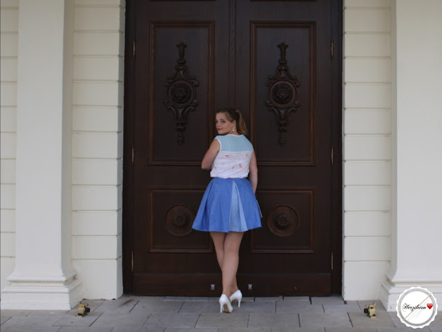 Wieviel "Beuatyblogger" muss ein Nähblogger sein? Und welche Rollen stecken in uns nähenden Bloggerinnen? Eine Auseinandersetzung mit Innen- und Außensicht.