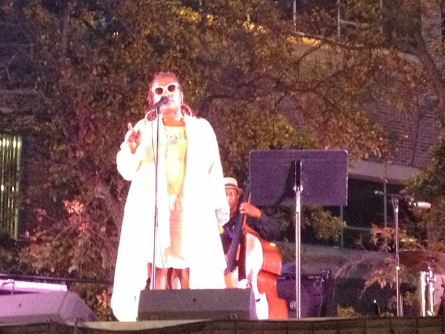 Dee Alexander performing at Chicago State Jazz in the Grazz