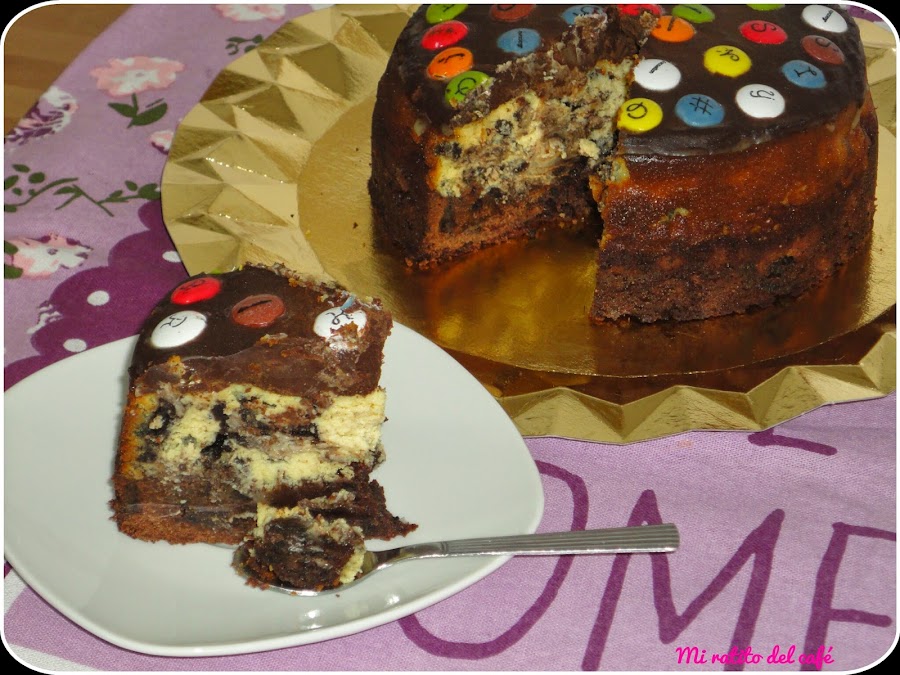 Cheesecake de oreo con base de brownie