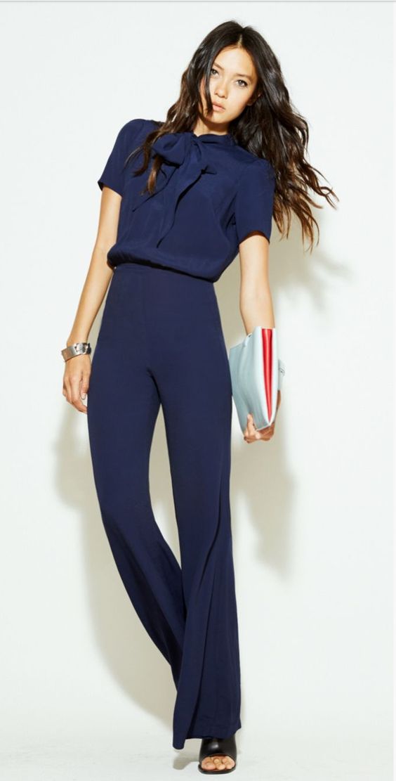 Spring | Navy jumpsuit | Luvtolook | Virtual Styling