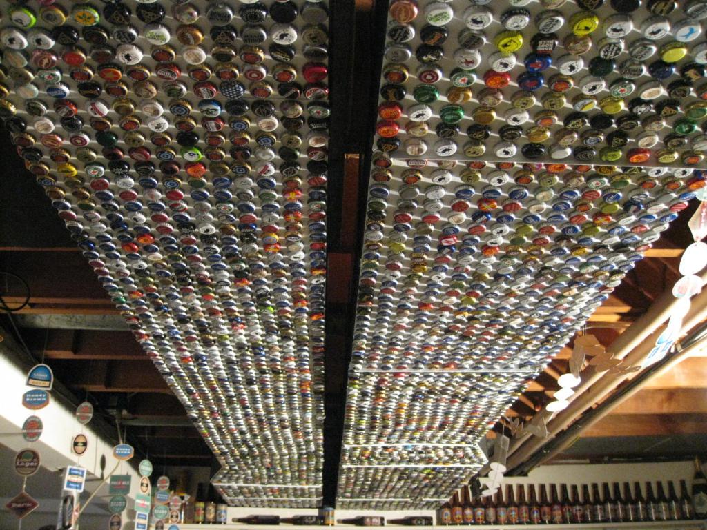 How to Recycle Bottle Cap Design on Table, Floor and Walls
