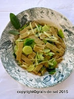 http://salzkorn.blogspot.fr/2015/01/uberraschende-teamwork-pizzoccheri-mit.html